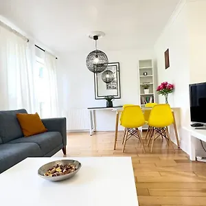 Amazing Location - Of London- 2 Bedroom Stunning Canal View House With Private Garden,parking & Balcony Appartement